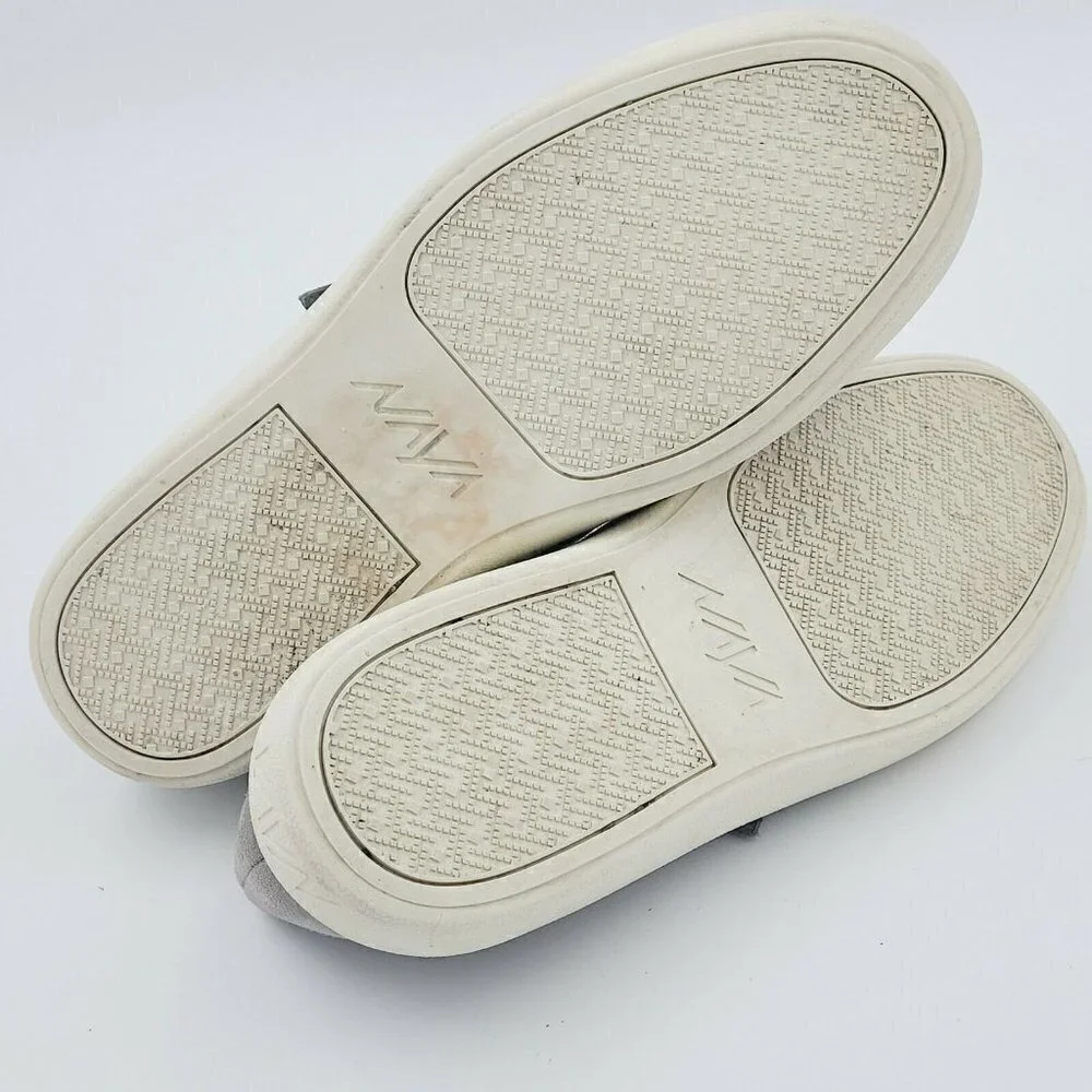 Naya Juniper Slip On Gray Suede Fashion Sneakers Size 8.5M